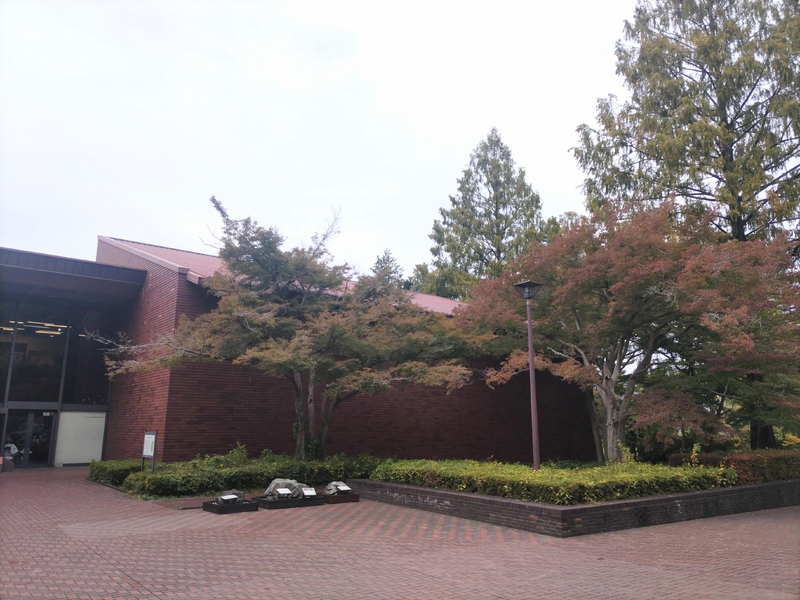 1120正面玄関付近